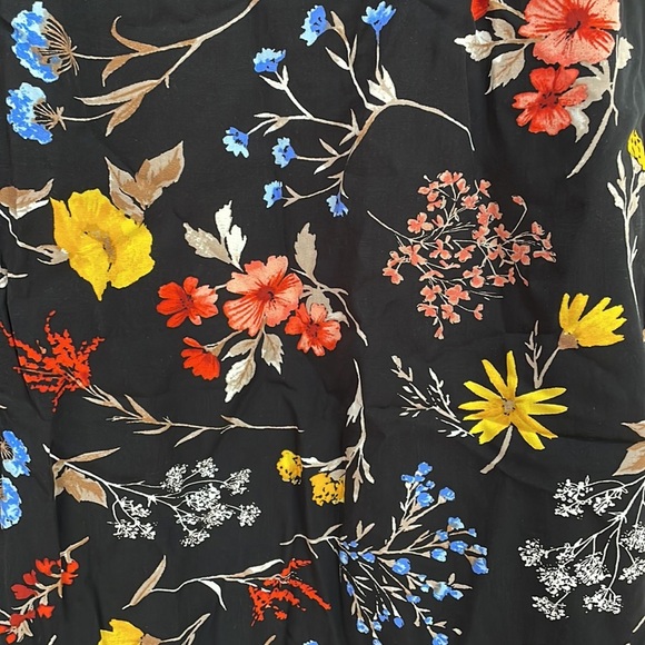 Old Navy || Floral V-Neck Dress Size XS - Picture 9 of 11